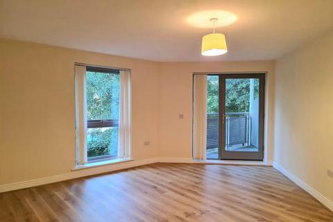 2 bedroom flat to rent, Millicent Grove, Palmers Green, N13