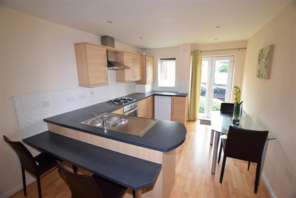 Kitchen (Main)