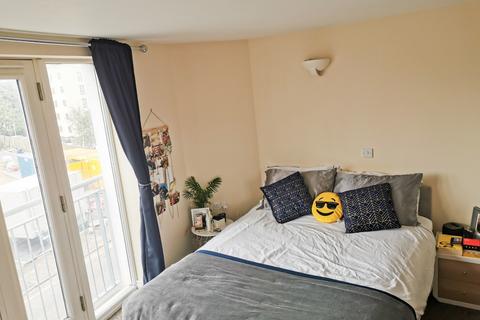 2 bedroom flat to rent, Coburg Street, Leith, Edinburgh, EH6