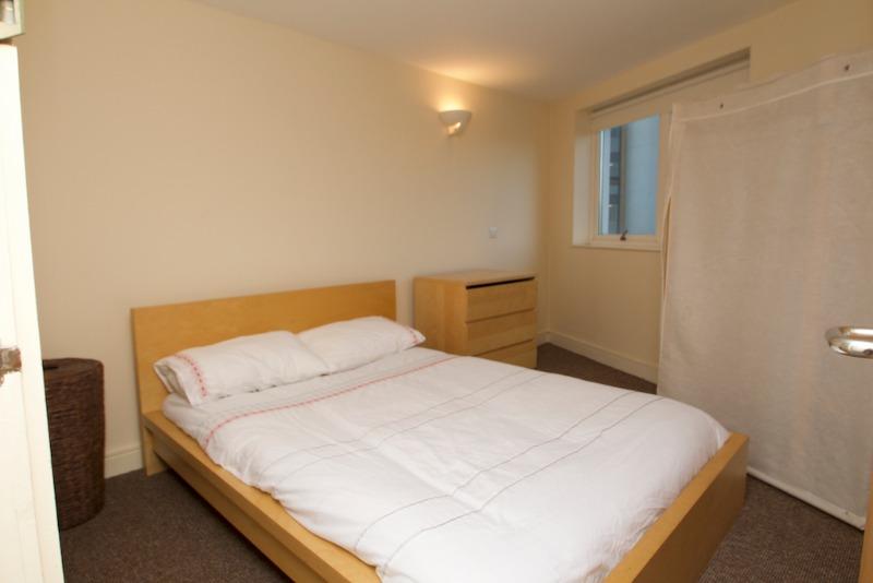 Apartment in Edinburgh - More