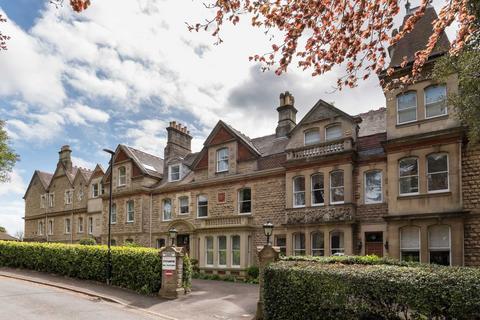 undefined, Lansdown Grove