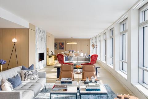 2 bedroom flat for sale - Centre Point Residences, 103 New Oxford Street, London, WC1A