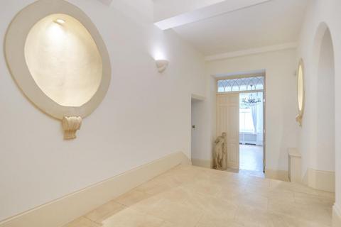 4 bedroom flat to rent, Richmond Terrace,  Surrey,  TW10