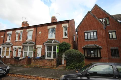 3 bedroom end of terrace house to rent, The Grove, Kettering NN15