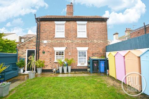 2 bedroom cottage for sale - Tonning Street, Lowestoft, Suffolk