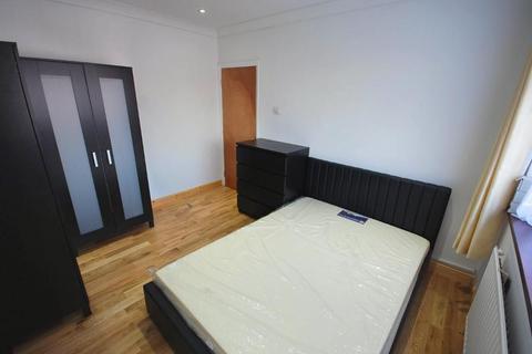 undefined, CARLYON ROAD, WEMBLEY