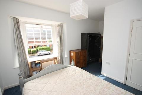 undefined, Fitzneal Street, East Acton, London, W12 0BB