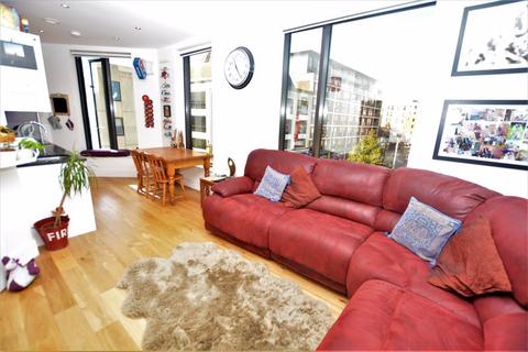 2 bedroom apartment for sale, High Street, Slough