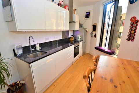 2 bedroom apartment for sale, High Street, Slough