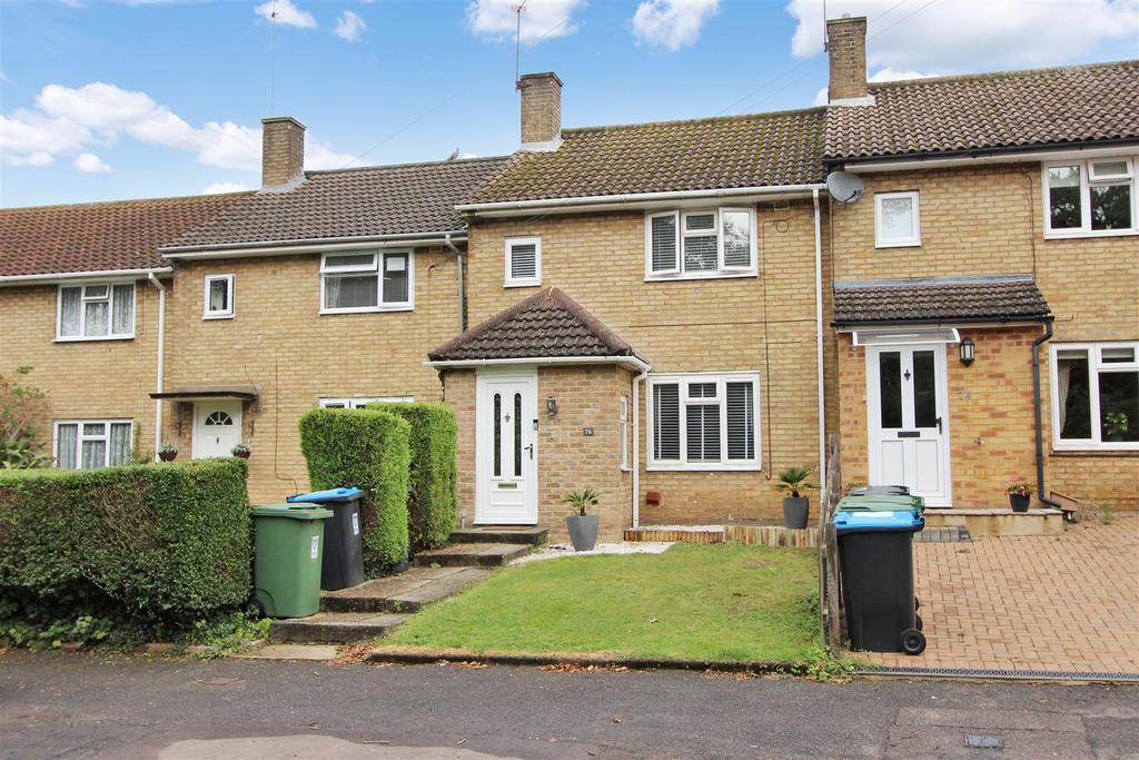Turners Hill, Adeyfield, Hemel Hempstead, Hertfordshire, HP2 4LH 2 bed