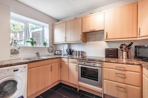 29 Birch Way, Chesham, HP5 3JL