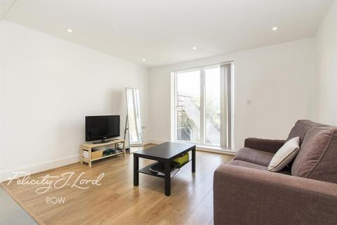 Studio to rent - Caspian Wharf, Yeo Street, E3