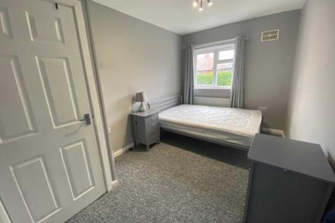 73 Abbey Bridge, Nottingham, NG7 2NH
