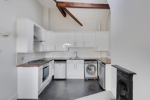 undefined, Third Floor Flat South (Flat ), Saville Place, BS8