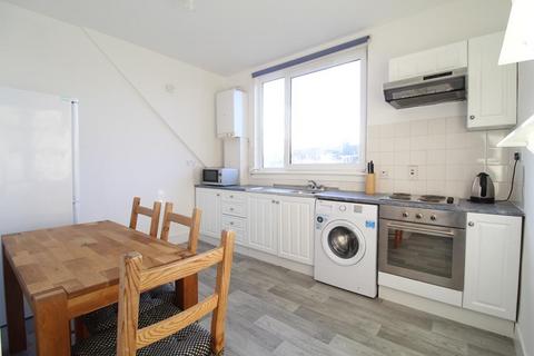 1 bedroom flat to rent, Richmond Terrace, Top Right, AB25