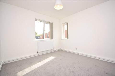 2 bedroom apartment to rent, Blackmoor Court, Alwoodley, Leeds