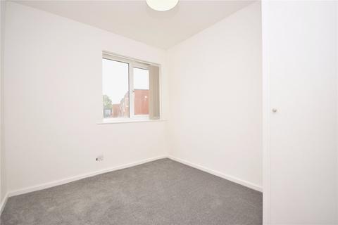 2 bedroom apartment to rent, Blackmoor Court, Alwoodley, Leeds
