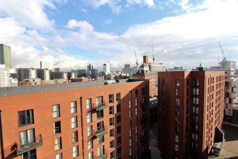 2 bedroom apartment to rent, Sillavan Way, Salford, M3