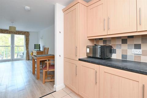 2 bedroom apartment for sale, Fairthorn Retirement Apartments Sheffield S17