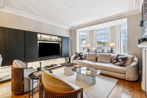 4 bedroom apartment to rent, Onslow Square, London, SW7