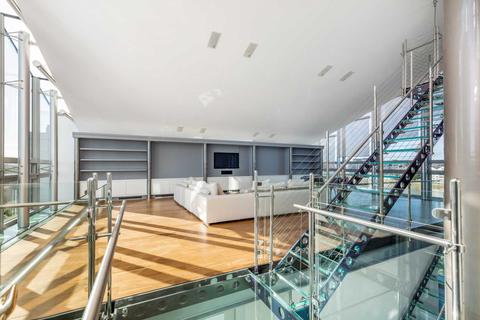 3 bedroom penthouse for sale - The Montevetro Building, Battersea Church Road, SW11
