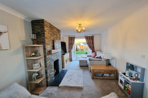 3 bedroom detached house for sale, Ffordd Y Rhosyn, Coity, Bridgend. CF35 6GJ