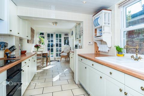 27 Course Road, Ascot, SL5 7HH