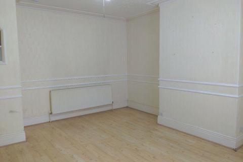 2 bedroom terraced house to rent, Glenholme Road, Bradford, West Yorkshire, BD8