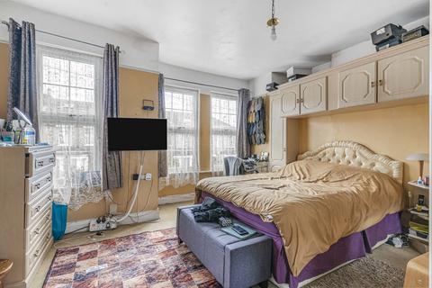 undefined, Burlington Road, Thornton Heath, CR7