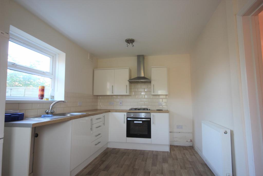 Kitchen 1
