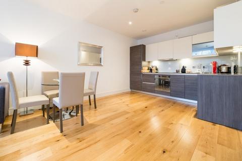 1 bedroom flat for sale, Clapham Road, London, SW9