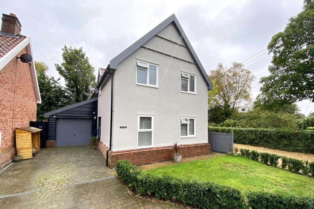 The Green, Ashbocking, Ipswich IP6 9JX 3 bed detached house £350,000