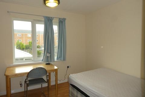 4 bedroom townhouse to rent, Hitchen Street, Manchester