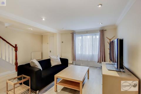 5 bedroom terraced house to rent, Vicarage Lane, Stratford E15