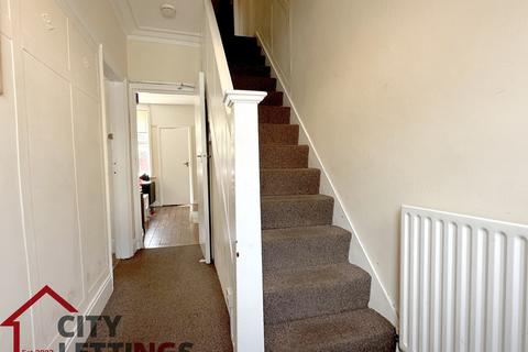 undefined, Elmsthorpe Avenue, Lenton