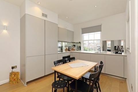 2 bedroom penthouse to rent, Glebe Place, Chelsea, SW3