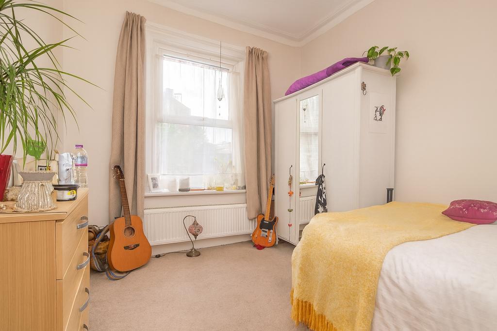 Bedroom2