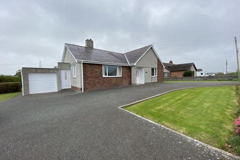 3 bedroom detached house to rent, Llanfechell, Isle of Anglesey