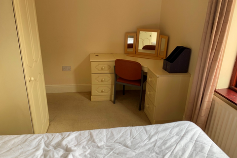 1 bedroom in a house share to rent, Room 2, Lonsdale Road, Wolverhampton  WV3