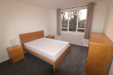 2 bedroom flat to rent, Sedley Court, Sydenham