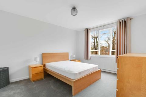 2 bedroom flat to rent, Sedley Court, Sydenham