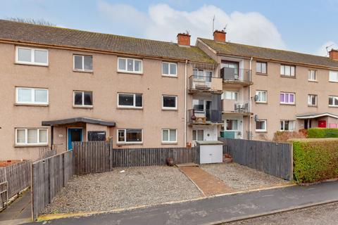 19/2 Ransome Gardens, Clermiston, EH4 7ET