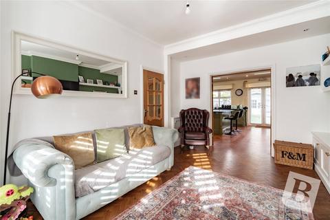 3 bedroom semi-detached house for sale, St. Lawrence Road, Upminster, RM14