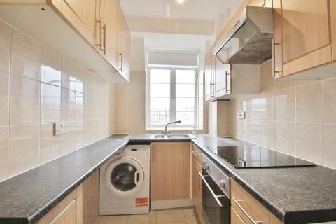 2 bedroom flat to rent, Latymer Court, Hammersmith Road, Hammersmith, W6