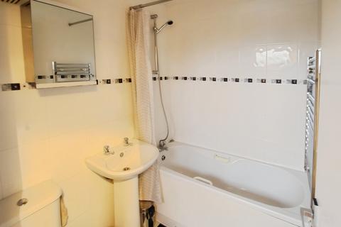 1 bedroom flat to rent, Enderby Road, Warden Hill, Luton, LU3