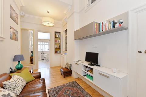 1 bedroom apartment to rent, Chiltern Court, Baker Street
