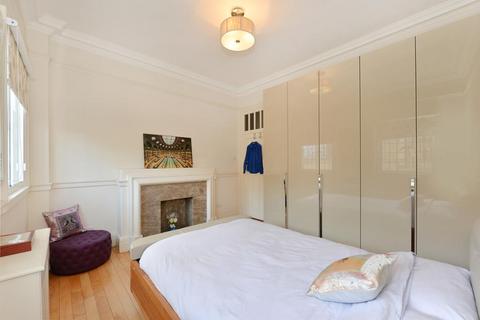 1 bedroom apartment to rent, Chiltern Court, Baker Street