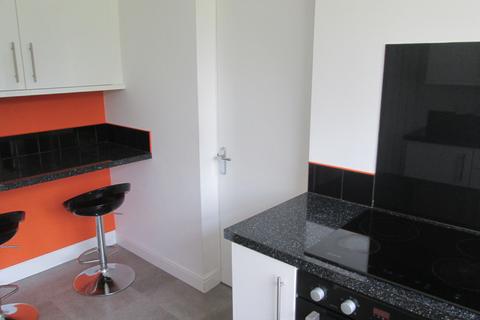 1 bedroom in a house share to rent, Room 4, Sherwood Rd, Hall Green, B28 0HB