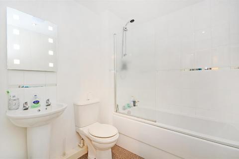 2 bedroom flat to rent - Kenninghall Road, Sheffield, S2