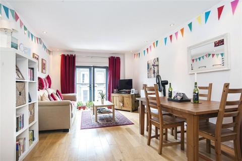 1 bedroom apartment for sale, Graham Road, London, E8